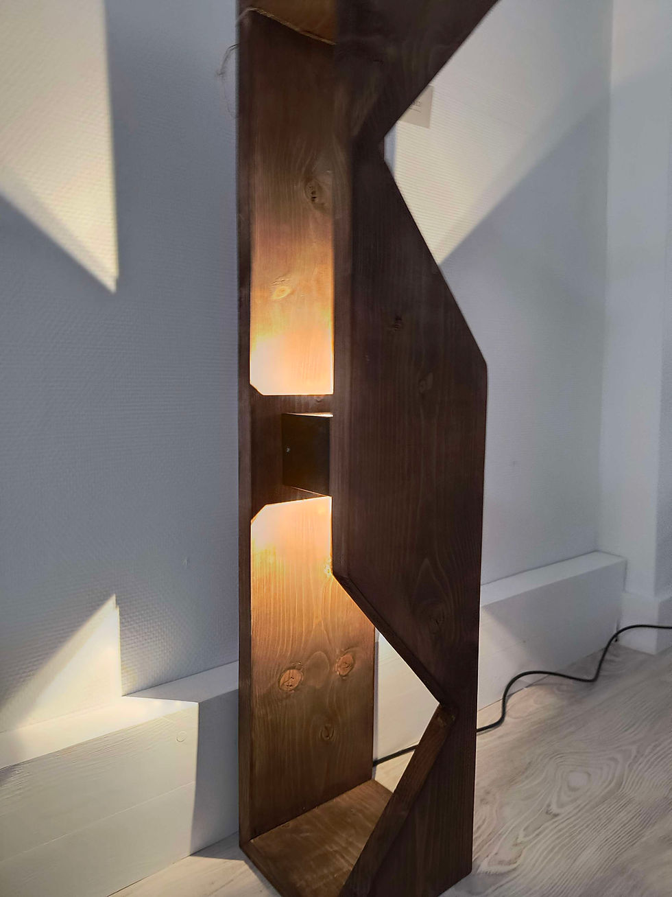 Thumbnail: INTEGRAL staande designlamp