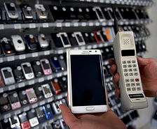 cellulare-motorola-wikimedia.jpeg