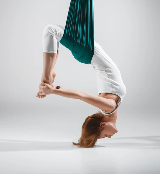 La formation professionnelle « Instructeur Yoga Aérien » 