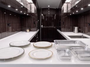 Private Jet Catering Packaging: Bulk vs Individually Plated Meals, from Paris-CDG (LFPG / CDG) to Madrid