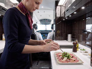 Carpaccio on a Private Jet: Beef, Fish and Vegetable Carpaccio with Safe Cold-Chain Service