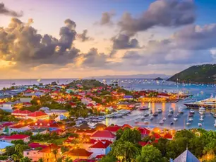 St Barth via Sint Maarten (TNCM / SXM): Catering for Hops to St Barth (TFFJ / SBH)