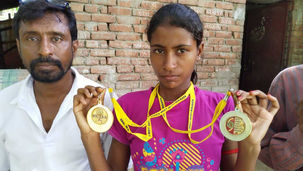 স্বপ্ন বাঁচিয়ে রাখতে লড়ছে অ্যাথলিট সপ্তমী