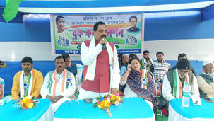কনভেনশনে চেয়ার ফাঁকা থাকায় তৃণমূল নেতাদের কড়া বার্তা সভাপতির