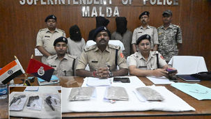 বিধানসভা নির্বাচনের আগে উদ্ধার, আগ্নেয়াস্ত্র - ব্রাউন সুগার