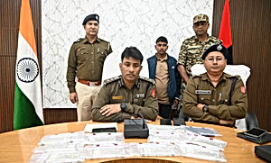 বাংলাদেশ থেকে উড়ে এল জালনোট, গ্রেপ্তার এক