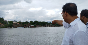 মহানন্দায় প্লাবিত ইংরেজবাজারের ৭০০ পরিবার, পরিদর্শনে অম্লান