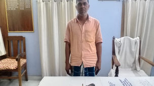 ফের পাইপগান ও কার্তুজ উদ্ধার কালিয়াচকে