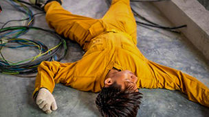 নেশামুক্তি কেন্দ্র থেকে পালাতে গিয়ে বিদ্যুতস্পৃষ্ট হয়ে মৃত্যু যুবকের