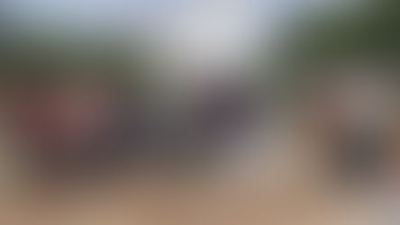 কমনরুম তৈরিতে ব্যবহার হচ্ছে নিম্নমানের সামগ্রী, কলেজে পড়ুয়াদের বিক্ষোভ