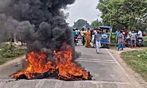 নতুন ব্লক কমিটি ঘোষণা হতেই তৃণমূলের গোষ্ঠীকোন্দল প্রকাশ্যে