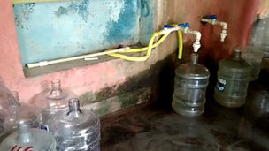 মালদা শহরে একাধিক পানীয় জলের কারখানায় পড়ল তালা