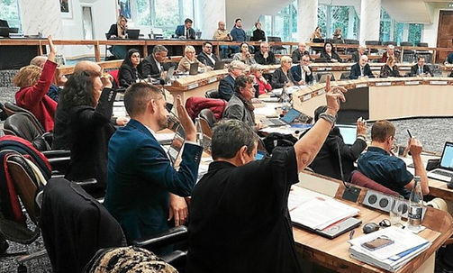 Capture d'écran 2025-12-19 104805_edited.jpg