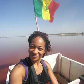 Lac Rose - Is it Really Pink? - Vlog