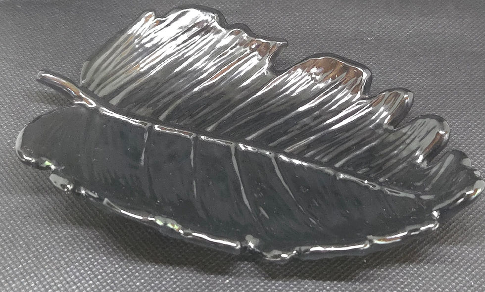 Thumbnail: Tropical leaf Jewellery Plate