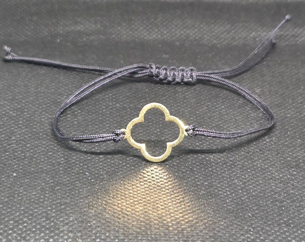 Thumbnail: Hollow Clover leaf Nylon cord bracelet