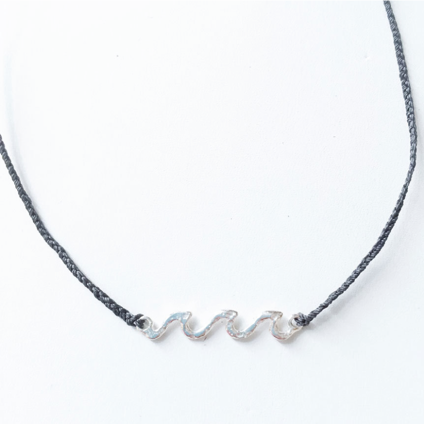 Thumbnail: Wave Necklace