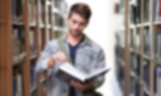 student-3500990_1920.jpg