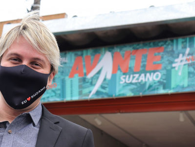 No Dia da Democracia, Lisandro confirma candidatura a prefeito de Suzano