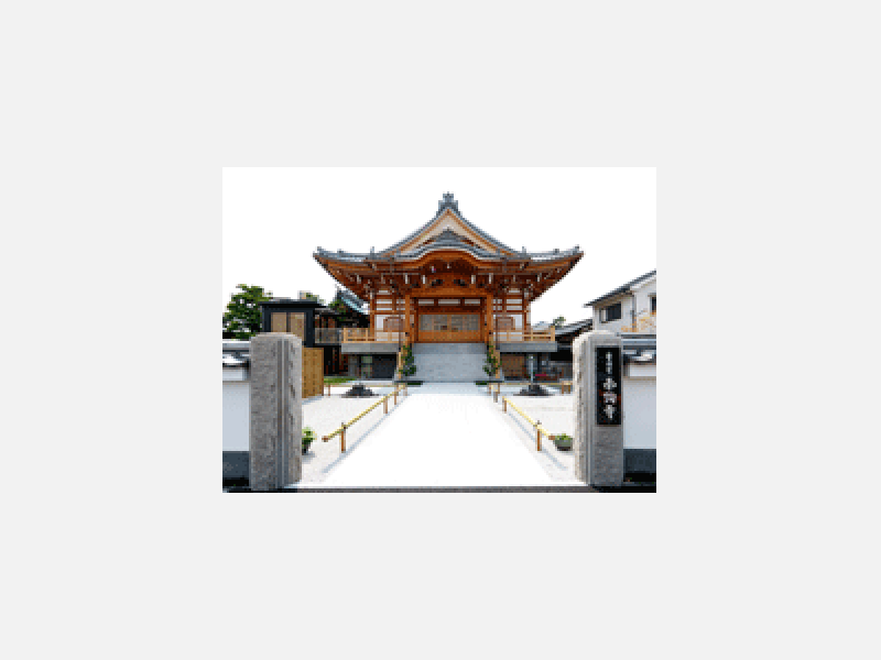 自宅や葬祭会館・斎場での葬儀・年忌法要、お伺いいたします