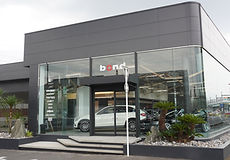 ボンドカーズ大宮