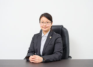 川上弁護士