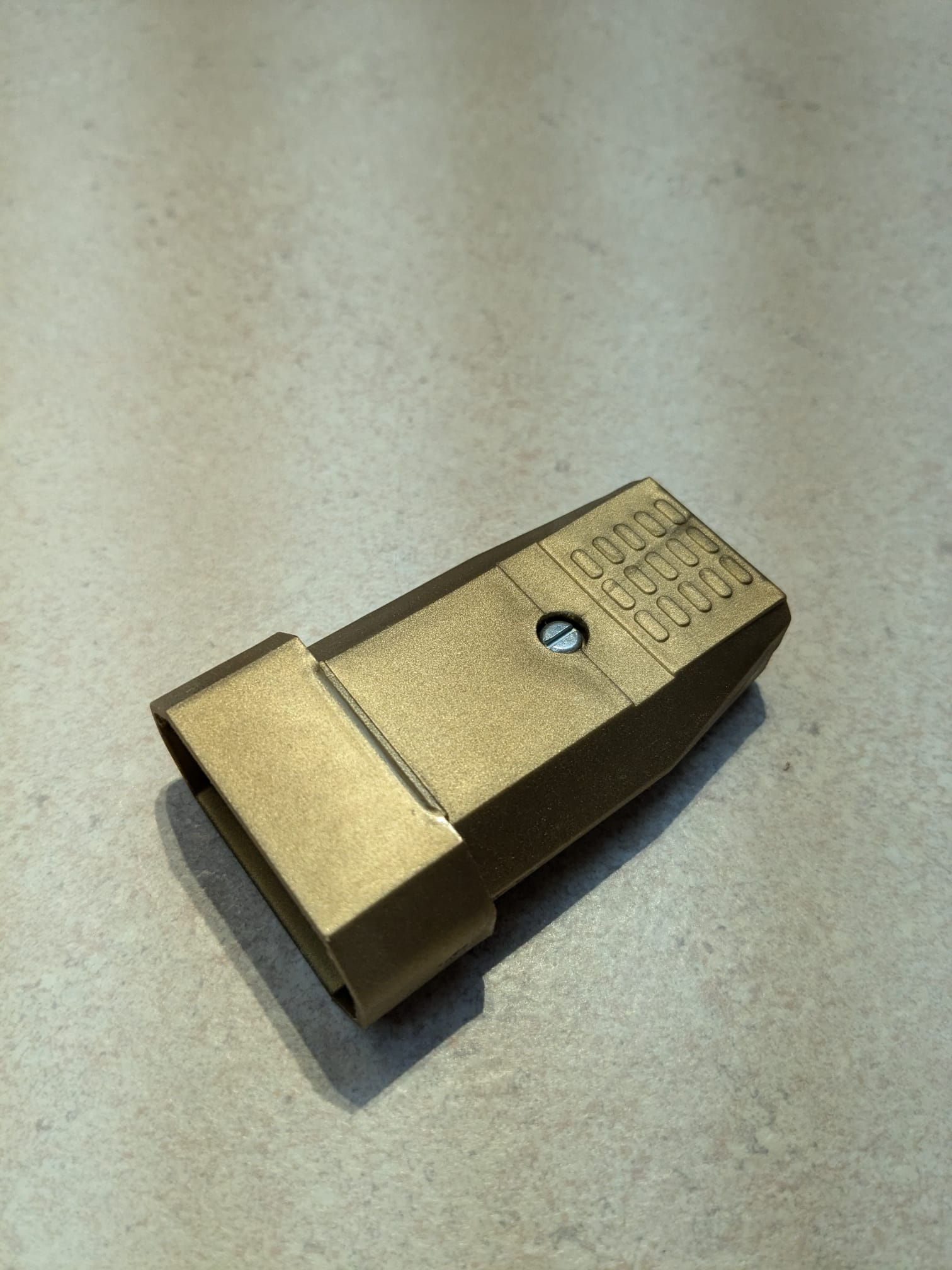 Koppelstekker 2p goud