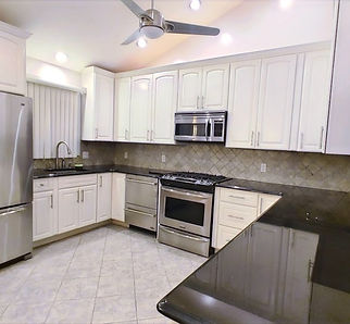 kitchen after2_edited_edited.jpg