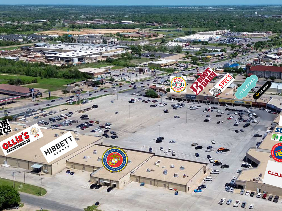 Bosque River Centre — aerial photo of Stephenville power center