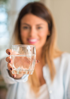 kangen-drinking-water.jpg