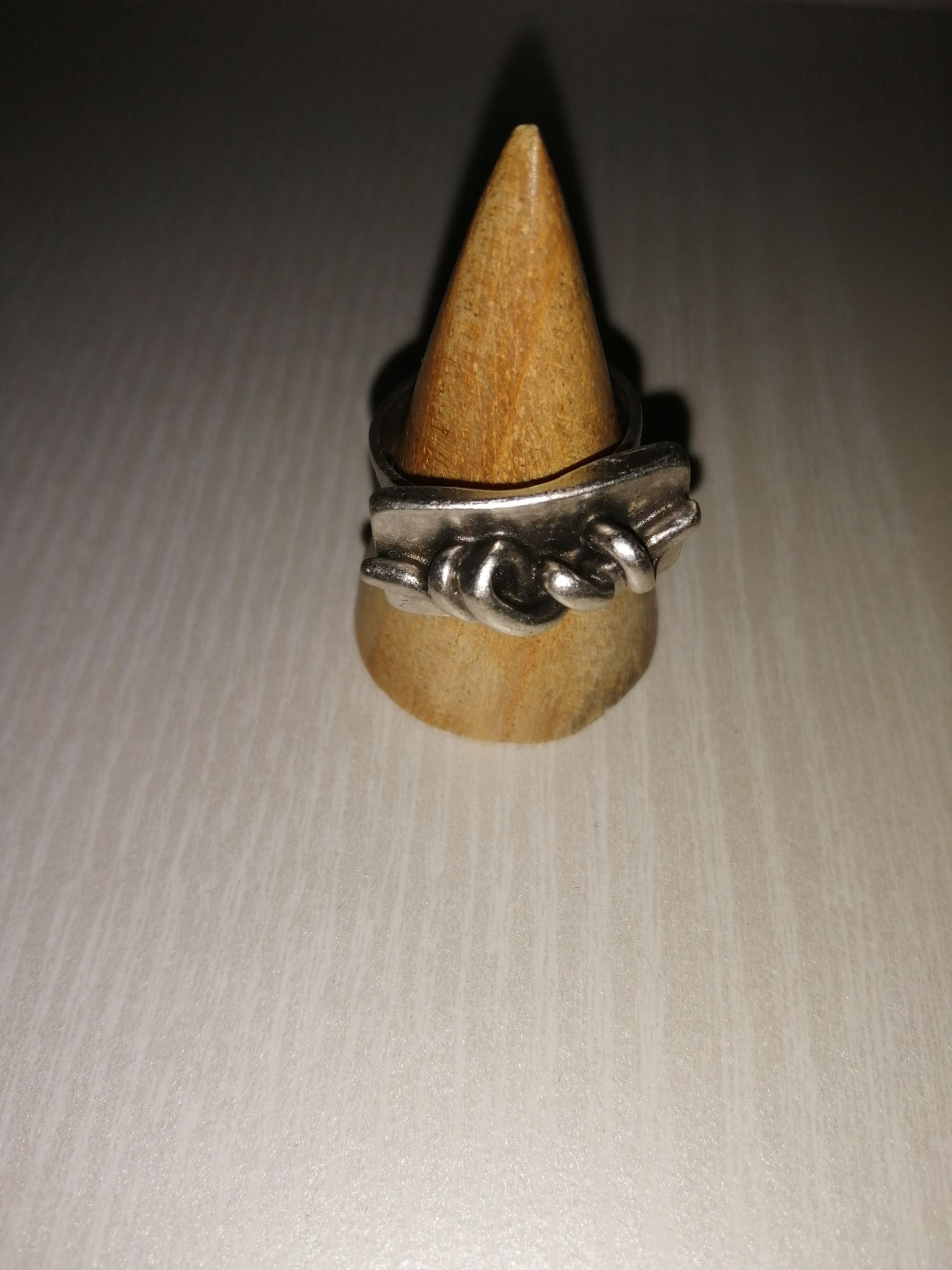 Squirl Ring