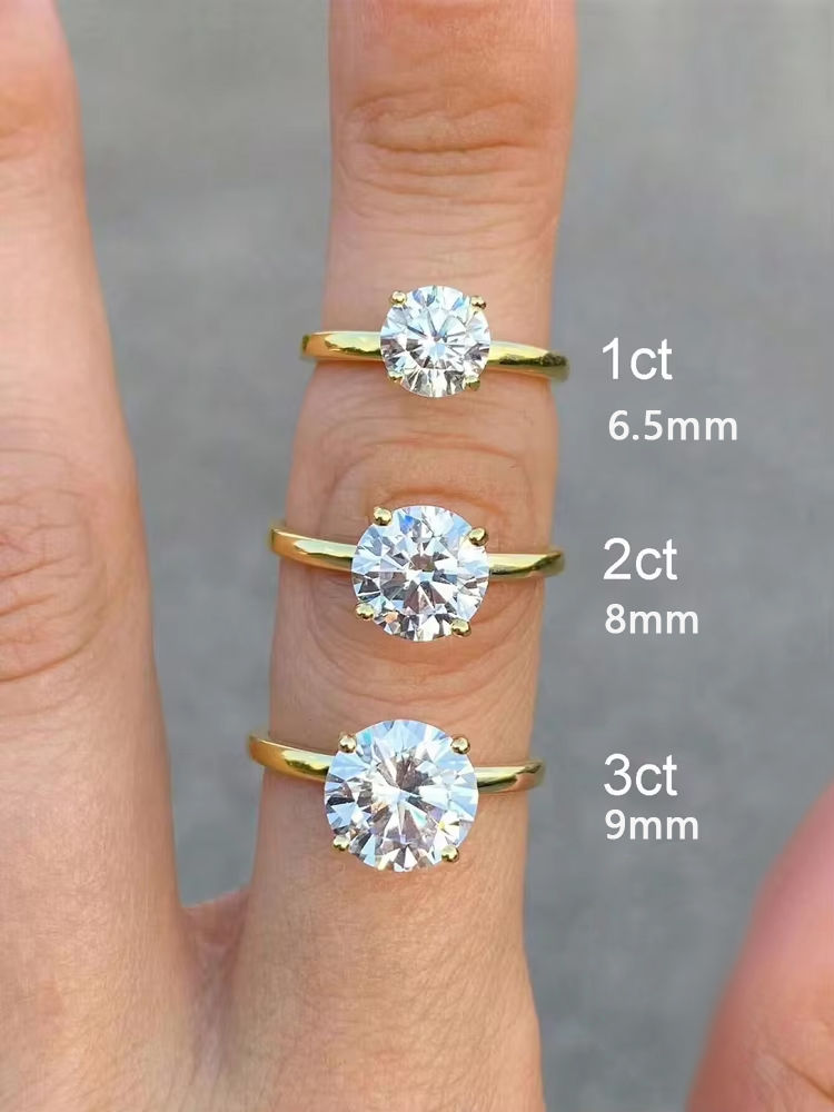 Thumbnail: 925 Sterling Silver Zircon Ring – Elegant & Stunning
