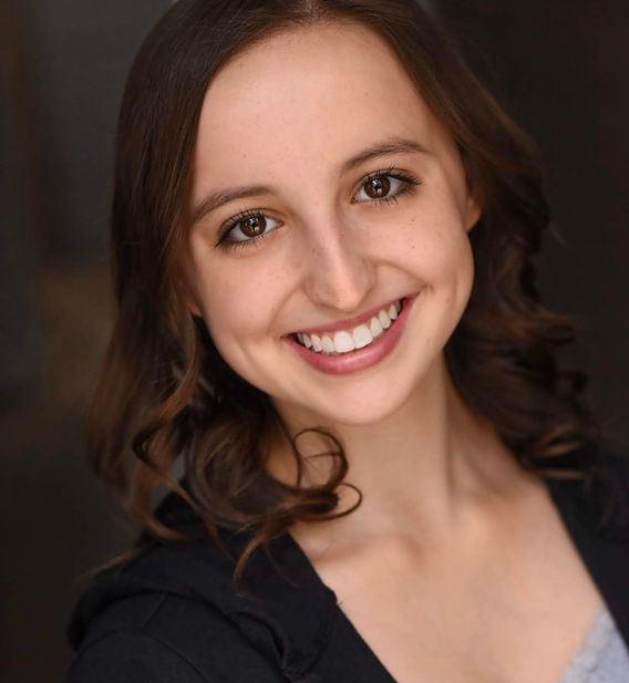 Eleanor Ekovich Headshot_edited.jpg