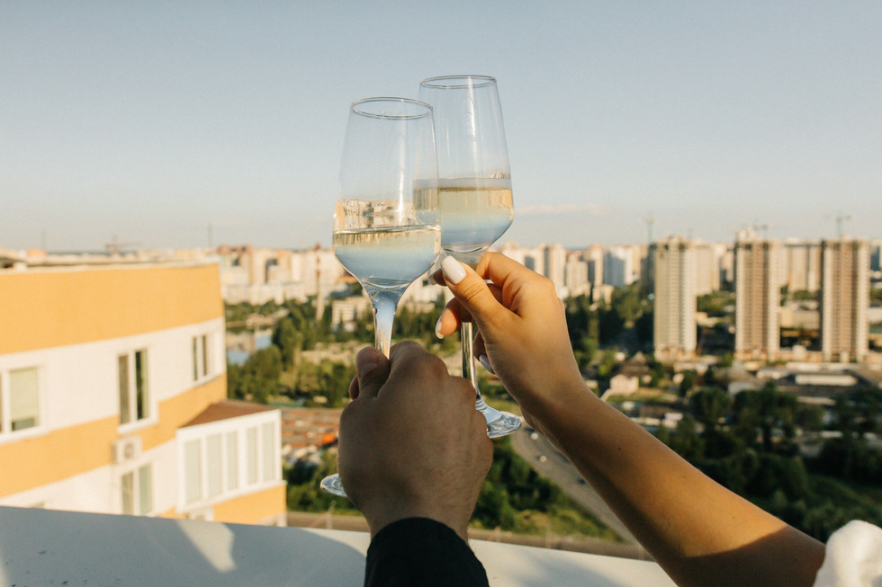 Романтична вечеря на даху в Києві