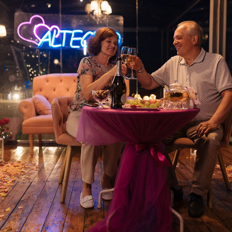 Романтична вечеря на даху в Києві