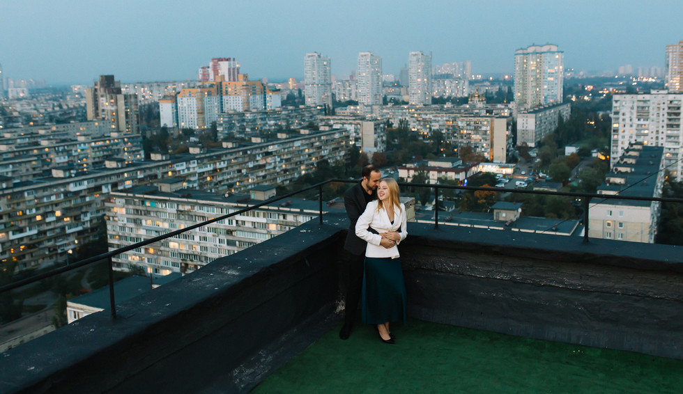 Романтичний вечір.. Київ.романтик