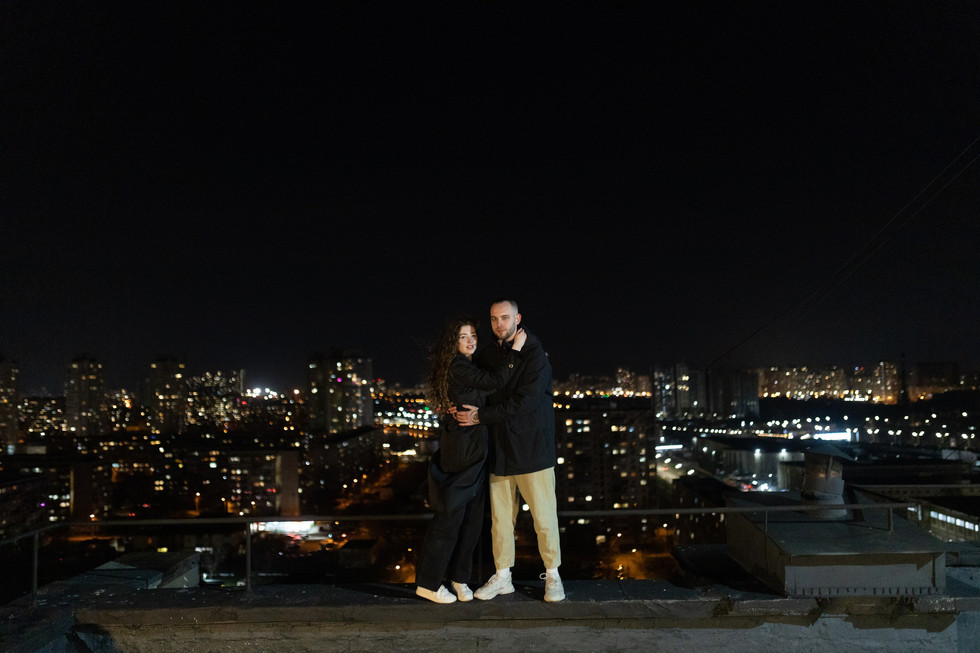 Романтичне побачення на даху. Киїів