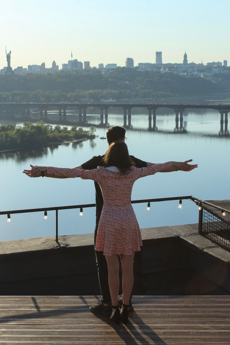 Романтична вечеря на даху в Києві