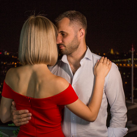 Романтика летней ночи на крыше в Киеве