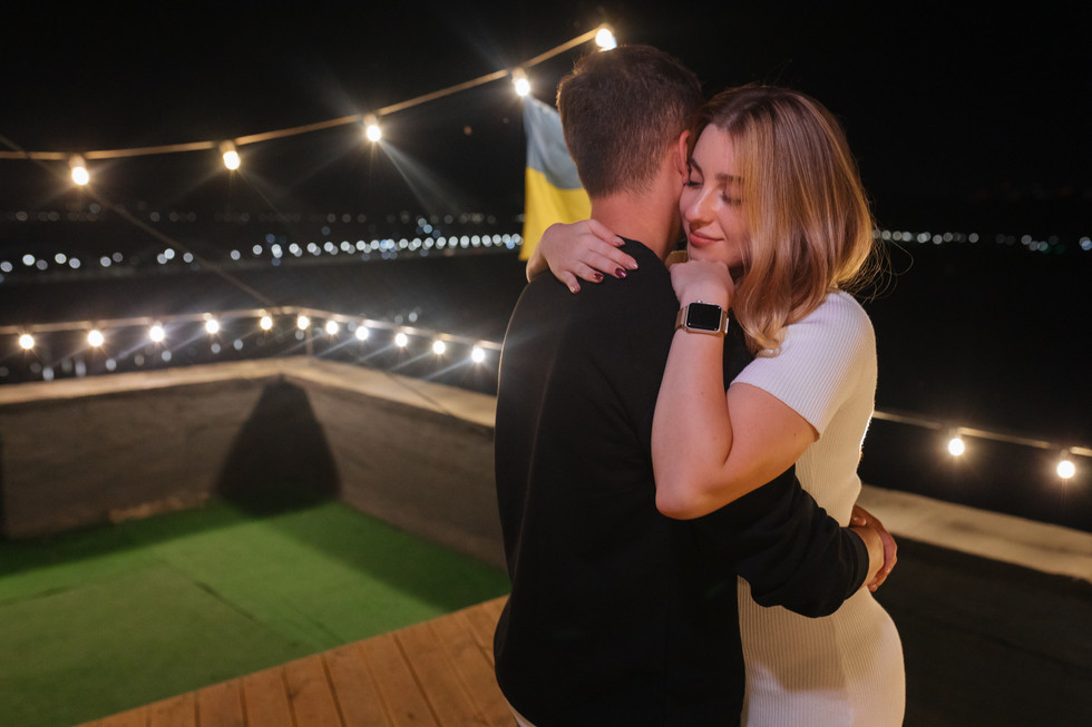 Романтичний  вечір.. Київ.романтик