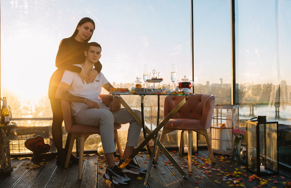 Романтична вечеря. Київ.романтик