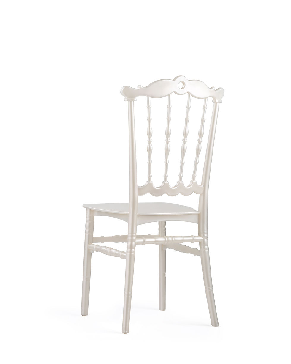 Küçük resim: Plastik Romeo Sandalye