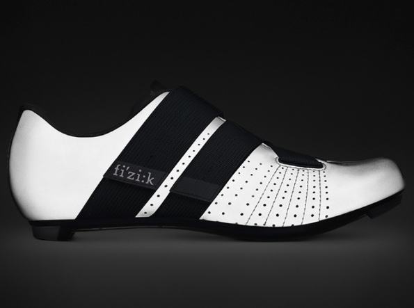 Fizik TEMPO PWERSTRAP R5 ¥15,800
