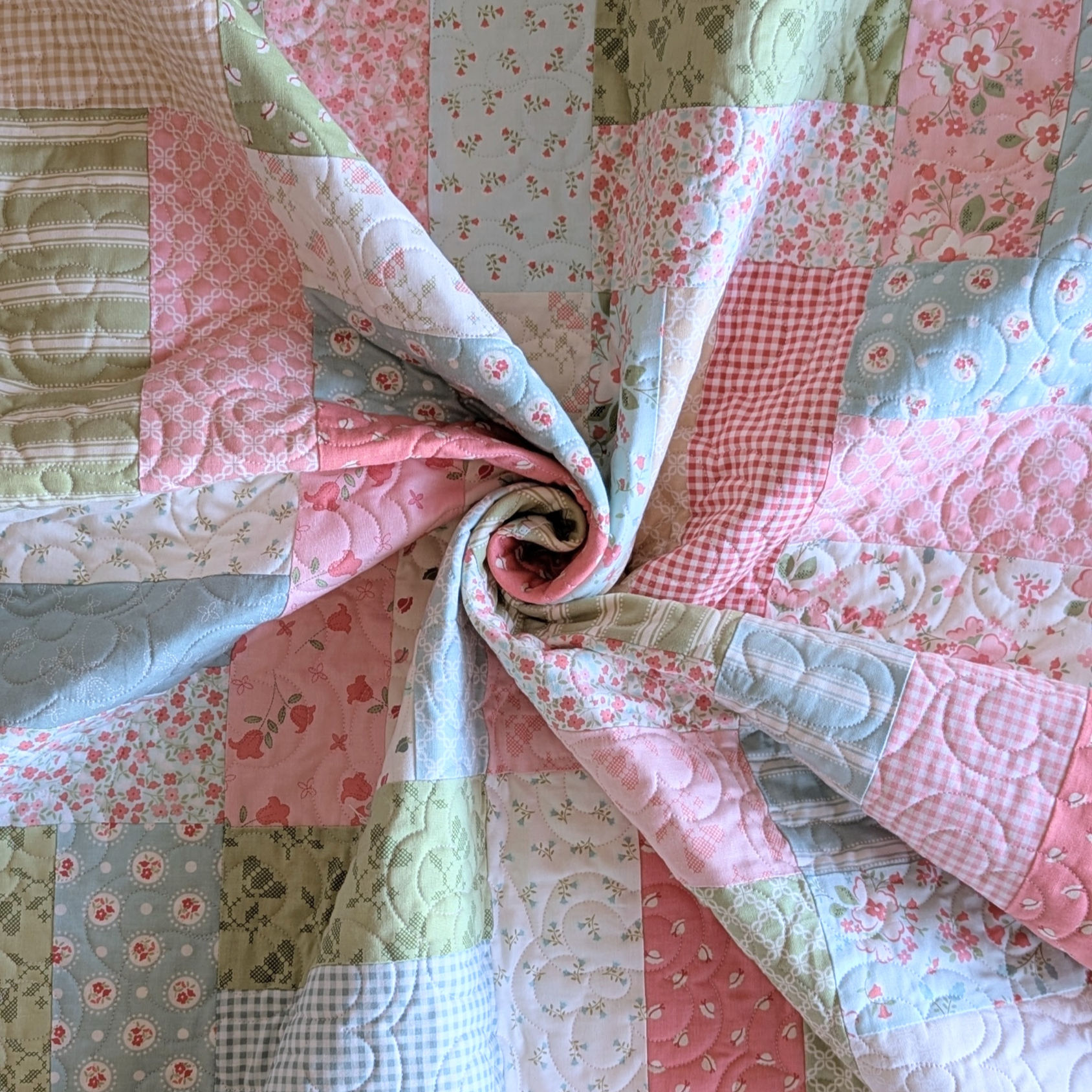 Spring Mischief Quilt in Sunbonnet - 70" x 70"