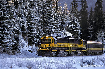 Alaska-Railroad-Train-1_221216_143004.jpg