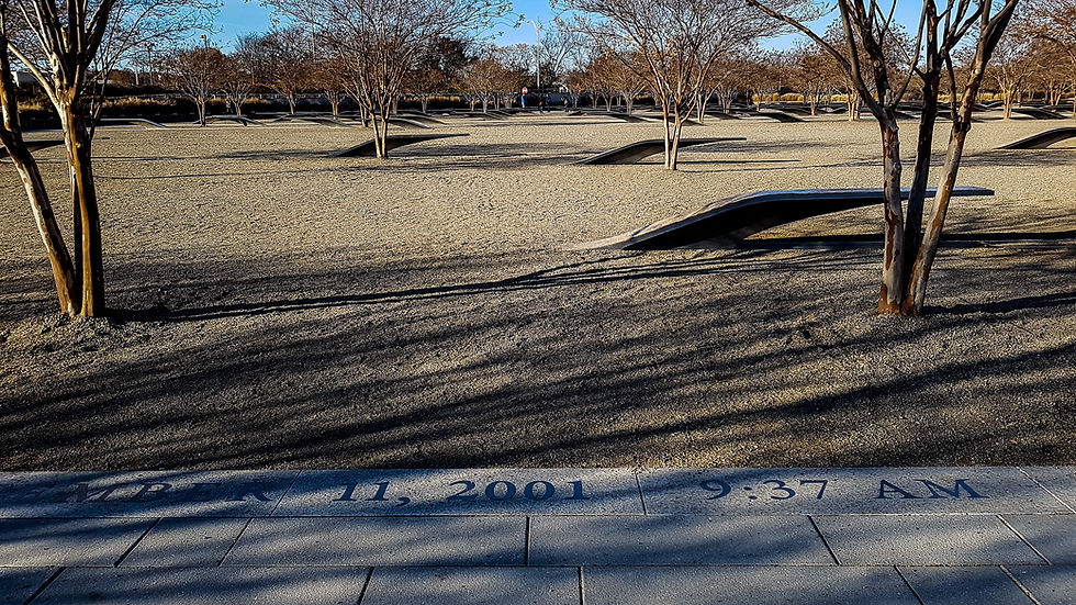 pentagon memorial 11 września atak terrorystyczny waszyngton usa ameryka