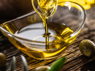 Olive Oil: Pump Up the Polyphenols