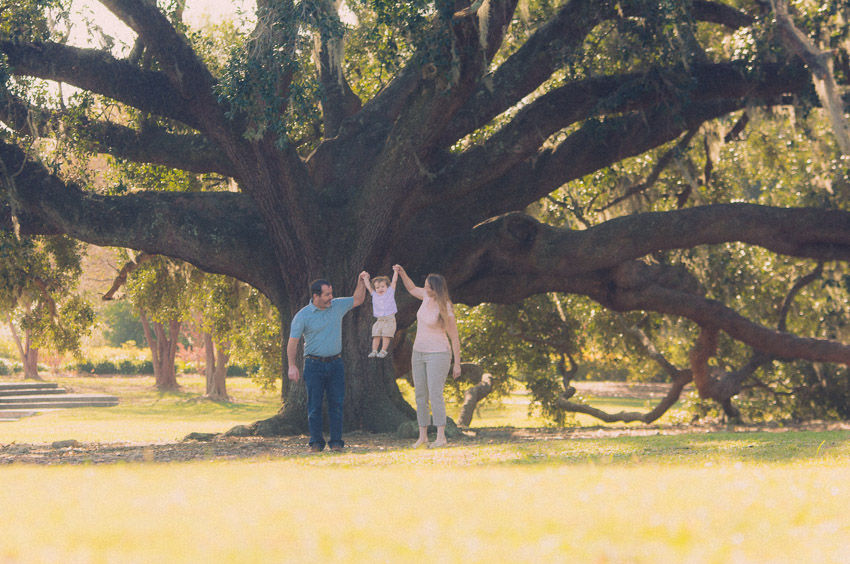How to Choose the Perfect Location With a Charleston Portrait Photographer