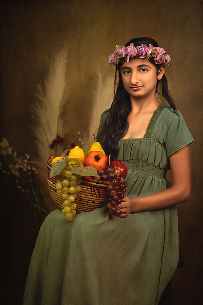 622025_Fine_Art_ Session_with_Vriti_Bata_0042-Edit.jpg