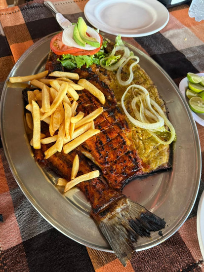 pescado a la talla zona de pie de la cuesta